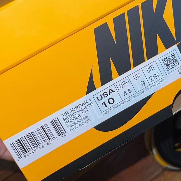Men’s Jordan 1s Size 10 main image 9
